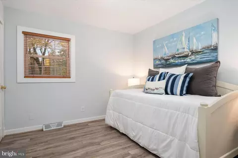 102 Pine Dr, Annapolis, MD 21403 photo 20