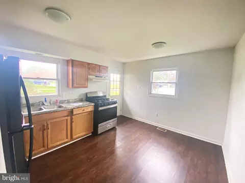 551 Sarah Ave, Linthicum, MD 21090 photo 7