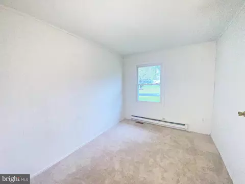 551 Sarah Ave, Linthicum, MD 21090 photo 9