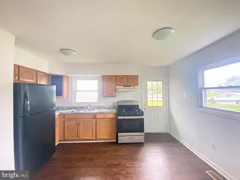 551 Sarah Ave, Linthicum, MD 21090 photo 6