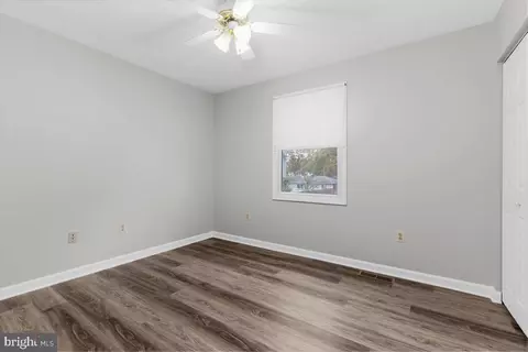 935 8th St, Pasadena, MD 21122 photo 15