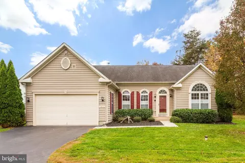 7822 Truitt Ln, Severn, MD 21144