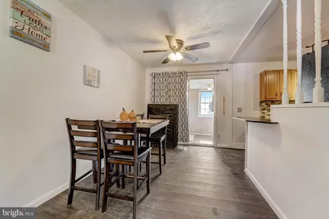 757 215th St, Pasadena, MD 21122 photo 8