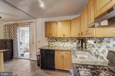 757 215th St, Pasadena, MD 21122 photo 11