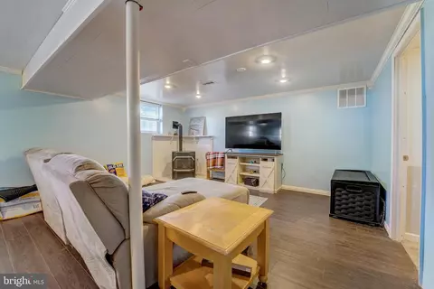 757 215th St, Pasadena, MD 21122 photo 16