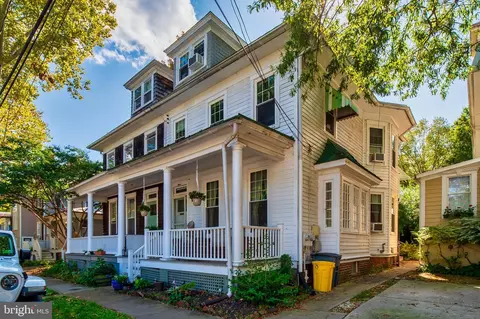 3 Murray Ave, Annapolis, MD 21401