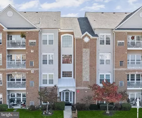 1005 Samantha Ln #402, Odenton, MD 21113