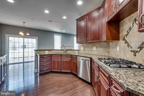 7667 Elmcrest Rd, Hanover, MD 21076 photo 18