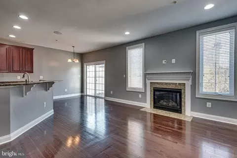 7667 Elmcrest Rd, Hanover, MD 21076 photo 11