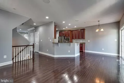 7667 Elmcrest Rd, Hanover, MD 21076 photo 12