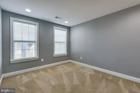 7667 Elmcrest Rd, Hanover, MD 21076 photo 32