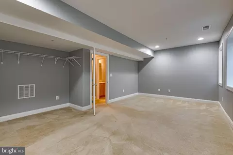7667 Elmcrest Rd, Hanover, MD 21076 photo 42