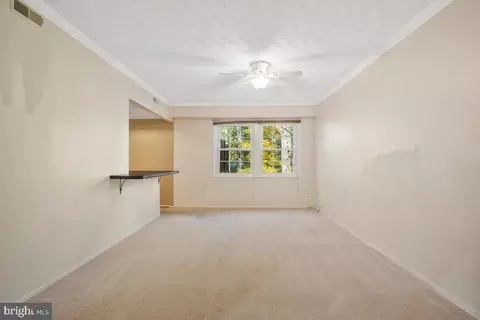 1748 Whitfield Ct, Crofton, MD 21114 photo 7