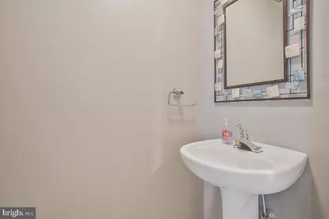 1748 Whitfield Ct, Crofton, MD 21114 photo 13
