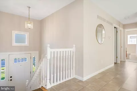 495 Williamsburg Ln, Odenton, MD 21113 photo 14