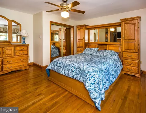 1214 Farmview Rd, Pasadena, MD 21122 photo 11