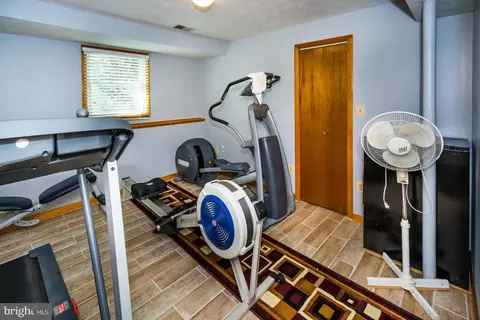 1214 Farmview Rd, Pasadena, MD 21122 photo 33