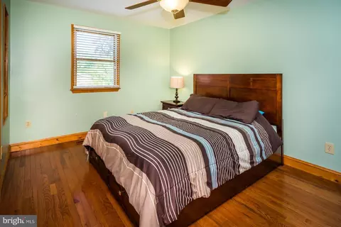 1214 Farmview Rd, Pasadena, MD 21122 photo 31