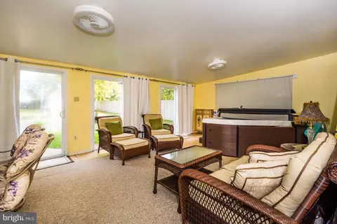 1214 Farmview Rd, Pasadena, MD 21122 photo 44