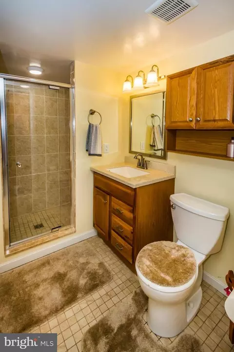 1214 Farmview Rd, Pasadena, MD 21122 photo 35