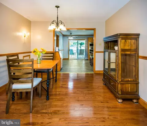 1214 Farmview Rd, Pasadena, MD 21122 photo 26