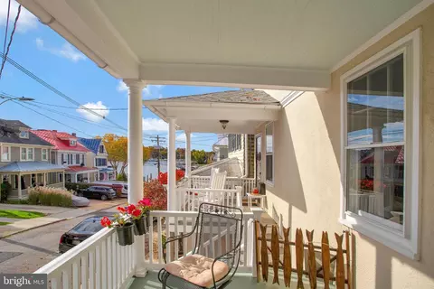 77 Conduit St, Annapolis, MD 21401 photo 3