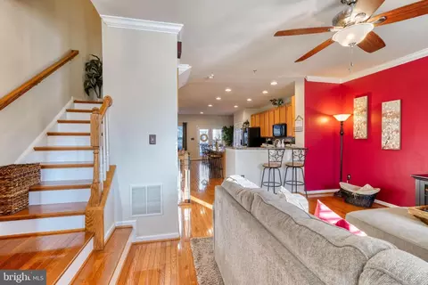 767 Cherry Bark Ln, Baltimore Highlands, MD 21225 photo 33