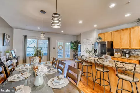 767 Cherry Bark Ln, Baltimore Highlands, MD 21225 photo 21