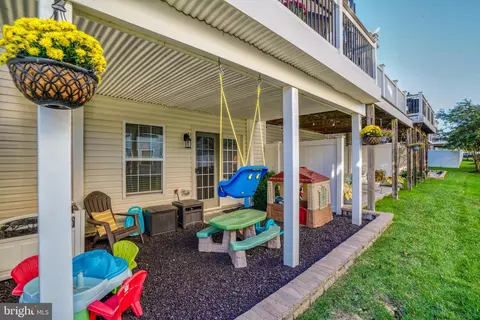 767 Cherry Bark Ln, Baltimore Highlands, MD 21225 photo 59