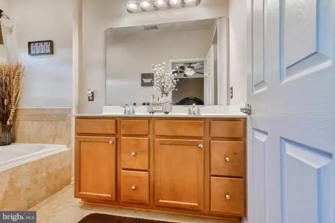 767 Cherry Bark Ln, Baltimore Highlands, MD 21225 photo 49