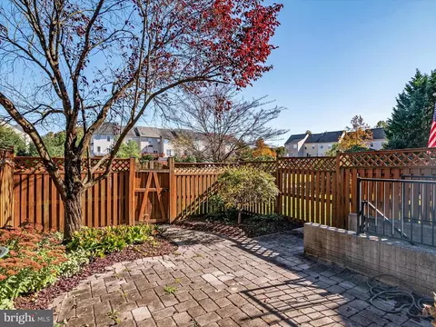 8107 Gray Stone Ln, Pasadena, MD 21122 photo 31