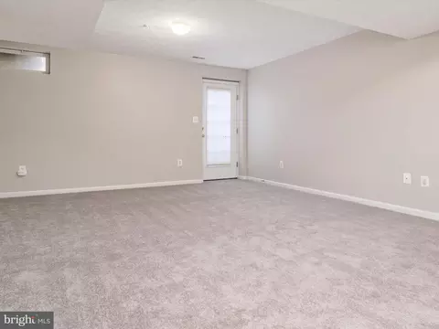 8107 Gray Stone Ln, Pasadena, MD 21122 photo 24