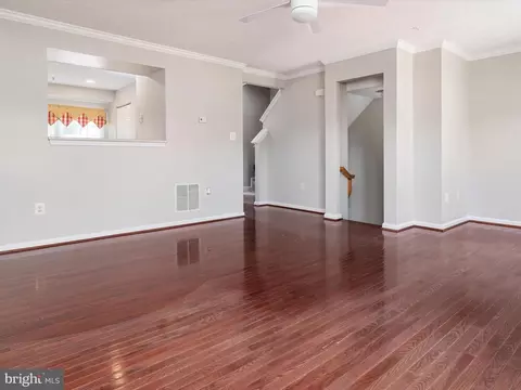 8107 Gray Stone Ln, Pasadena, MD 21122 photo 11