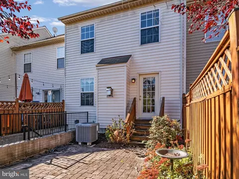8107 Gray Stone Ln, Pasadena, MD 21122 photo 30