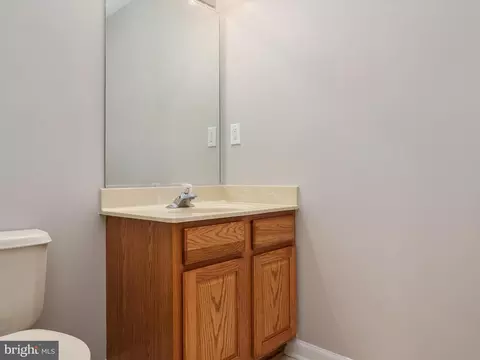 8107 Gray Stone Ln, Pasadena, MD 21122 photo 27