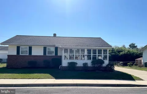 119 Wallace Ave, Brooklyn, MD 21225