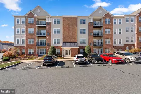 1602 Hardwick Ct #202, Hanover, MD 21076