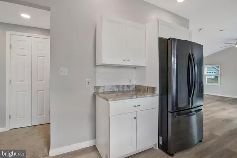 1696 Grandview Rd, Pasadena, MD 21122 photo 16