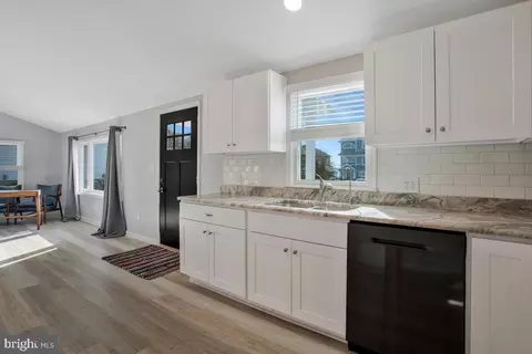 1696 Grandview Rd, Pasadena, MD 21122 photo 17