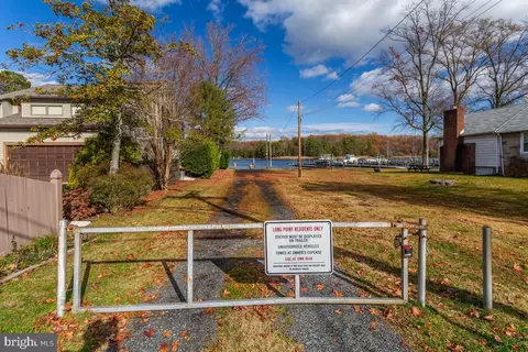 1696 Grandview Rd, Pasadena, MD 21122 photo 30