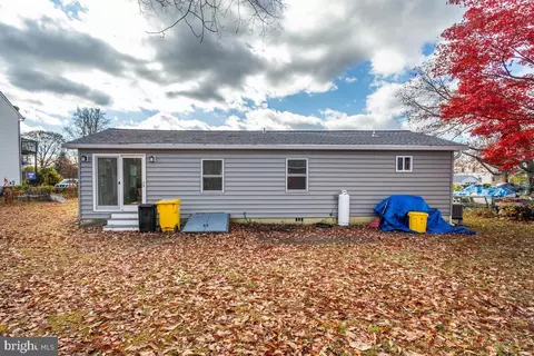 1696 Grandview Rd, Pasadena, MD 21122 photo 25