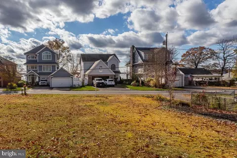 1696 Grandview Rd, Pasadena, MD 21122 photo 29