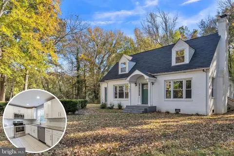 1421 Snug Harbor Rd, Shady Side, MD 20764