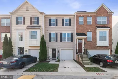 213 Truck Farm Dr, Glen Burnie, MD 21061