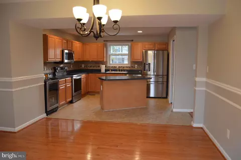 2520 229th St, Pasadena, MD 21122 photo 10