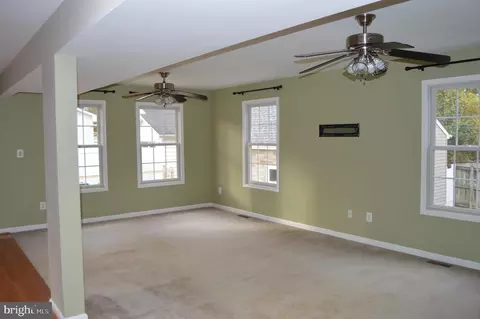 2520 229th St, Pasadena, MD 21122 photo 8