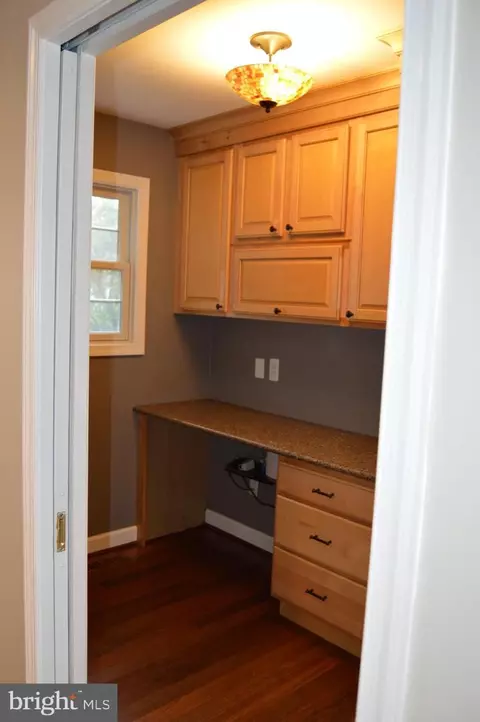 2520 229th St, Pasadena, MD 21122 photo 13