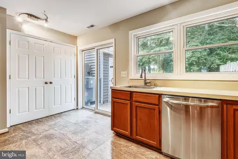 18 Janwall Ct, Annapolis, MD 21403 photo 11