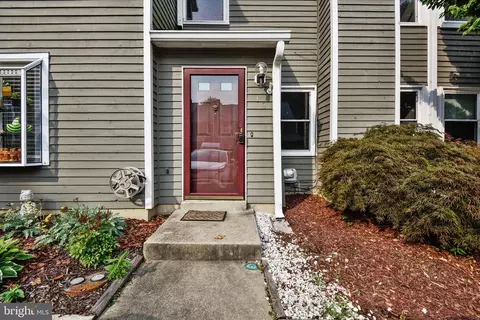 18 Janwall Ct, Annapolis, MD 21403 photo 3