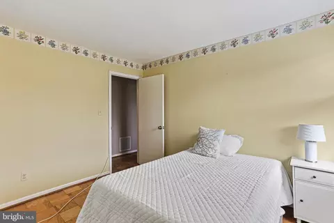 Bedroom - 212 Granada Rd, Pasadena, MD 21122 photo 4 of 7
